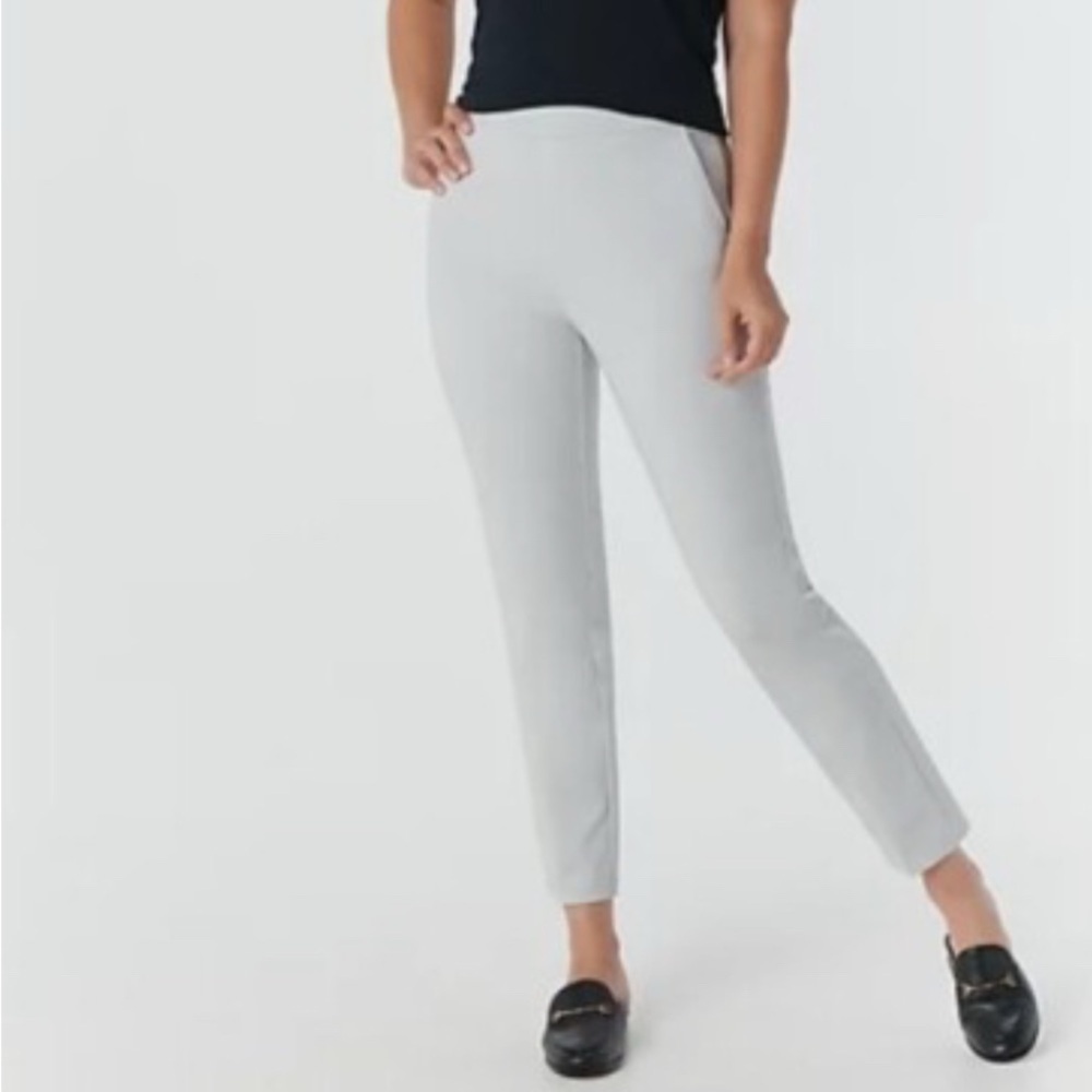 🆕   Elizabeth & Clarke Pull On Light Grey Dress Pants